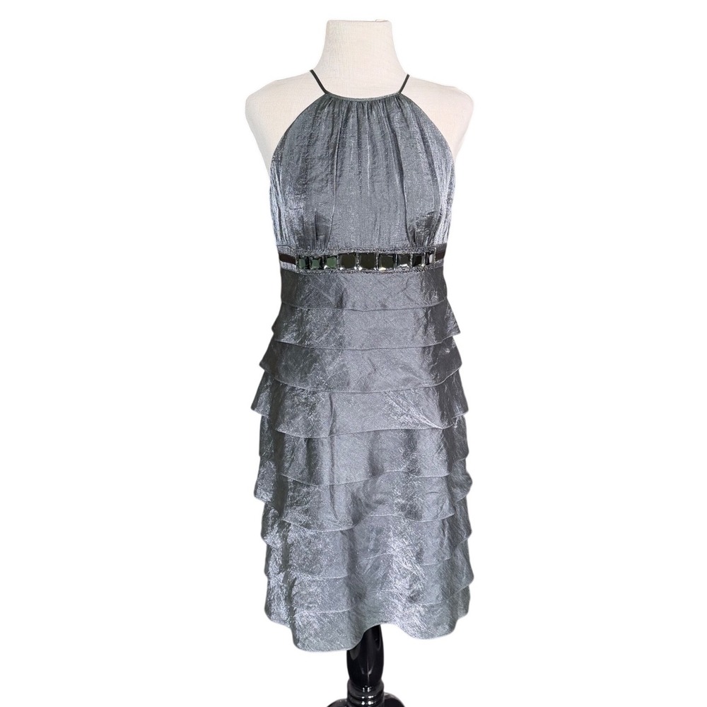 Adrianna Papell Y2K Metallic Grey Tiered Halter Cocktail Dress Jewel Waist Sz 8